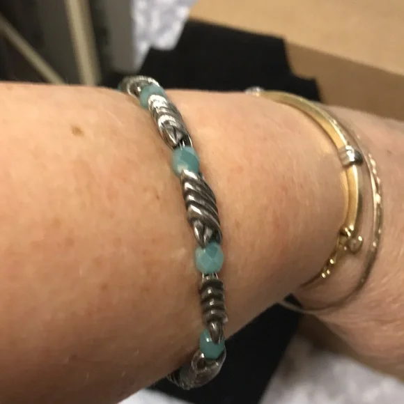 Woven metal Artesian bracelets BOHO with glass stones beautiful metal set of 2 - Picture 15 of 15